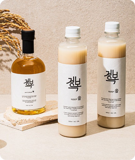 [Gift Set] Cheorwon Rice Yakju 15% & Gyeongbok 12%